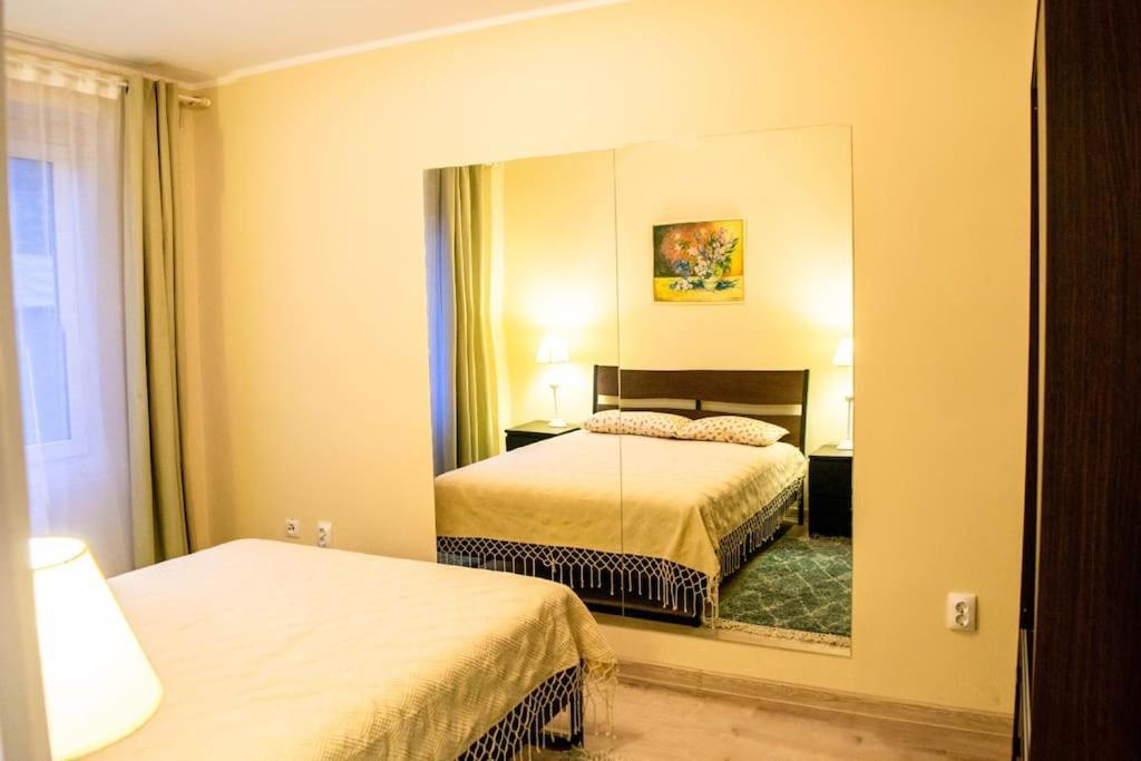 Central Cozy Bohemian Apartment Mgh Residence Бухарест Экстерьер фото